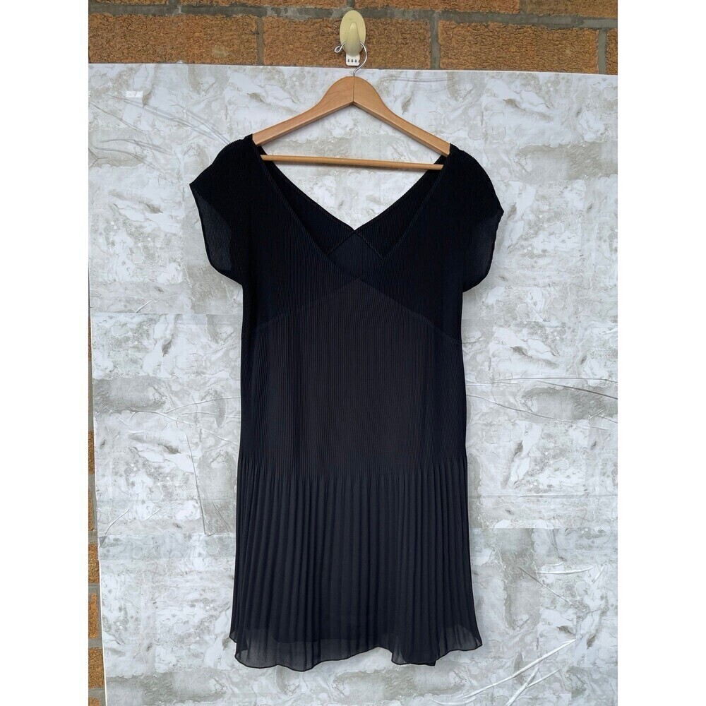 Vivienne Tam Black Pleated Dress size 3/Large